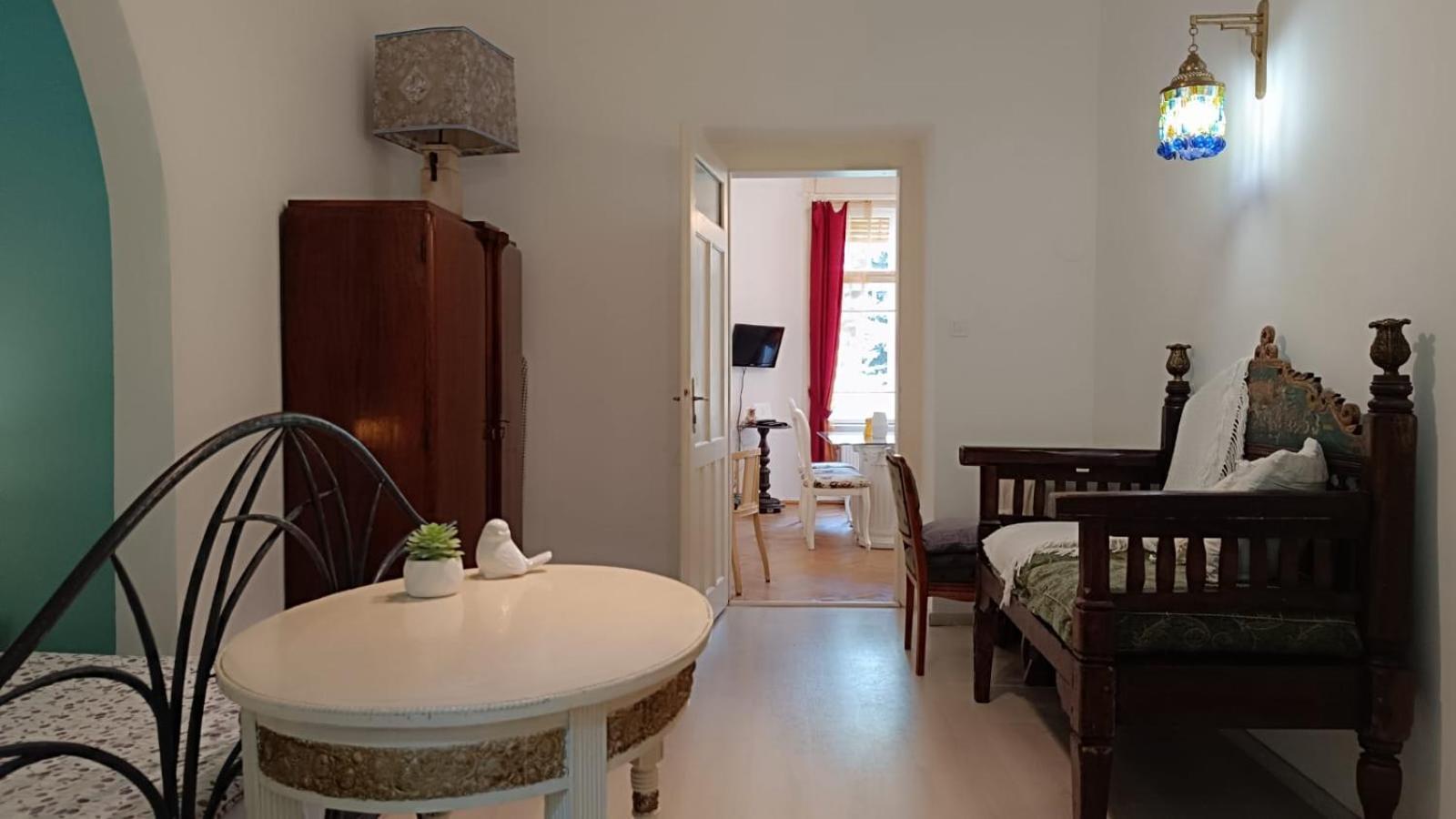Heritage Harmony With Free Parking Budapest Ngoại thất bức ảnh